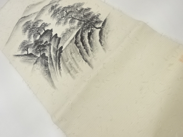 作家物　ひげ紬手描き木々に滝模様開き名古屋帯（額縁仕立て）